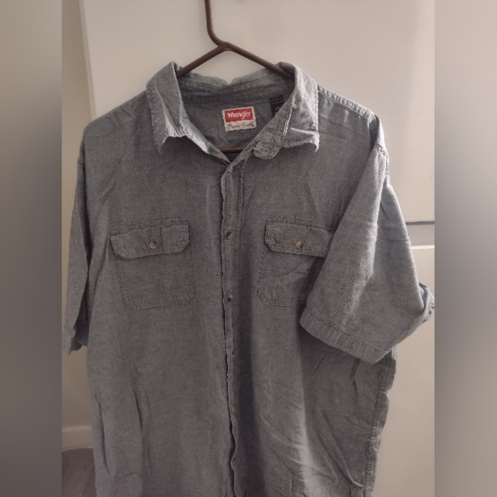 Wrangler Blue Jean Color Casual Button Down Shirt Relaxed Fit Lightweight 2XT.